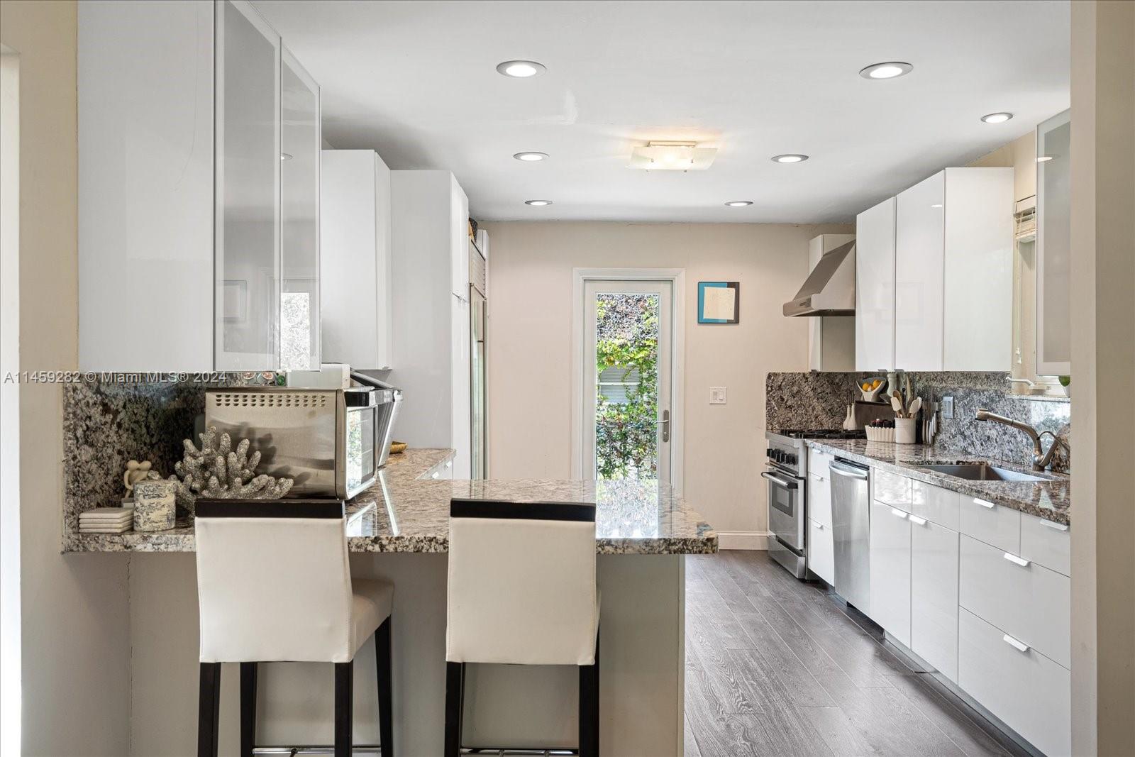 DI LIDO ISLAND - Residential