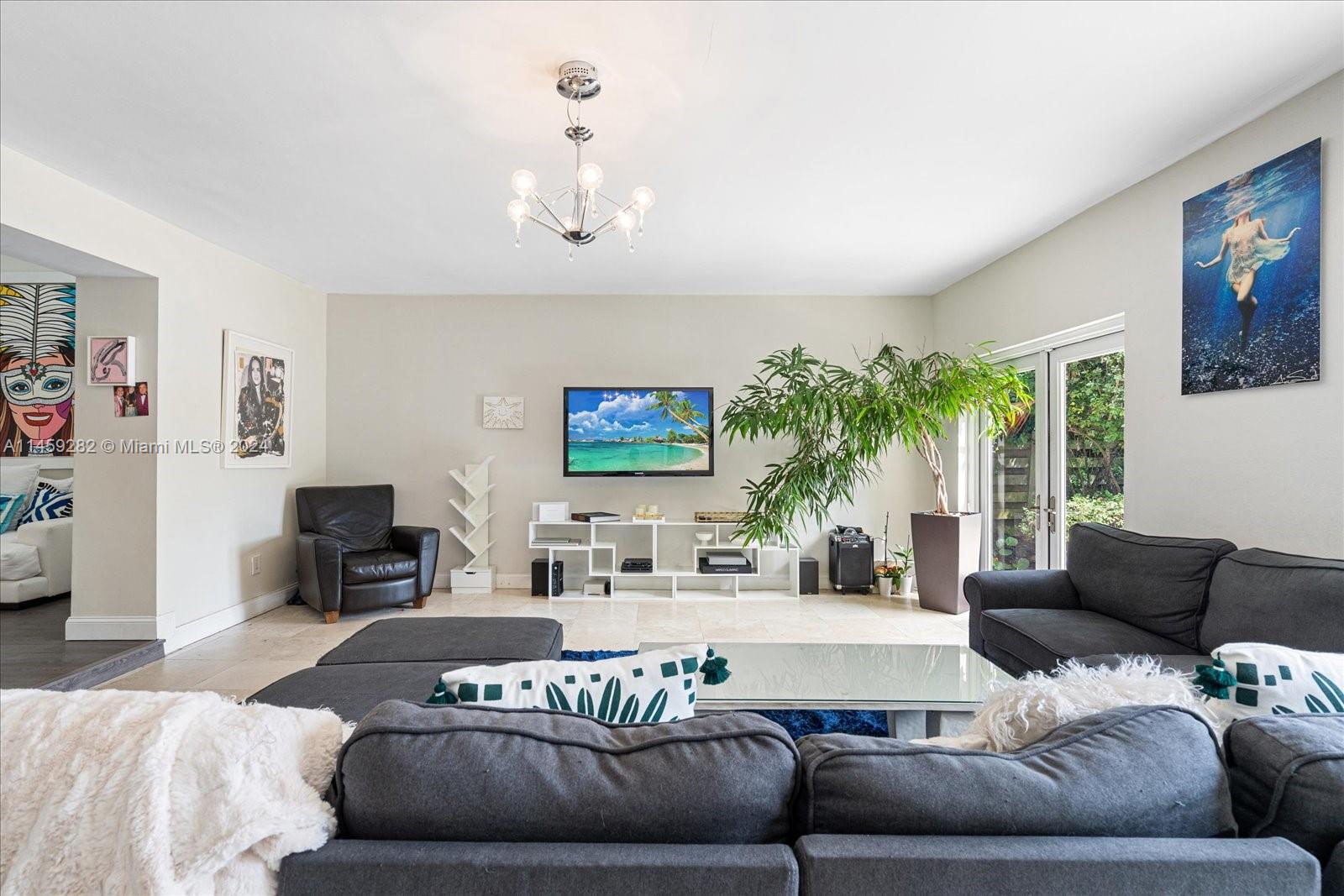 DI LIDO ISLAND - Residential