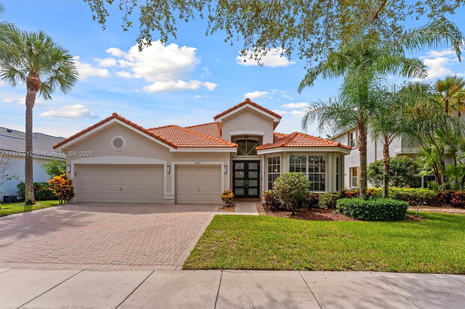 19471 Estuary Dr