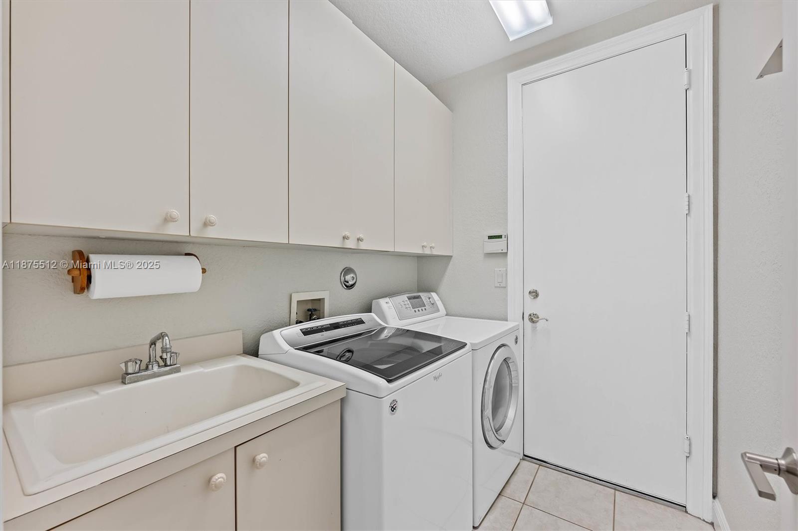 Saturnia - Residential