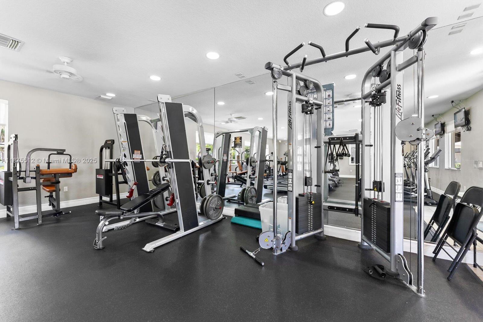 Saturnia - Residential