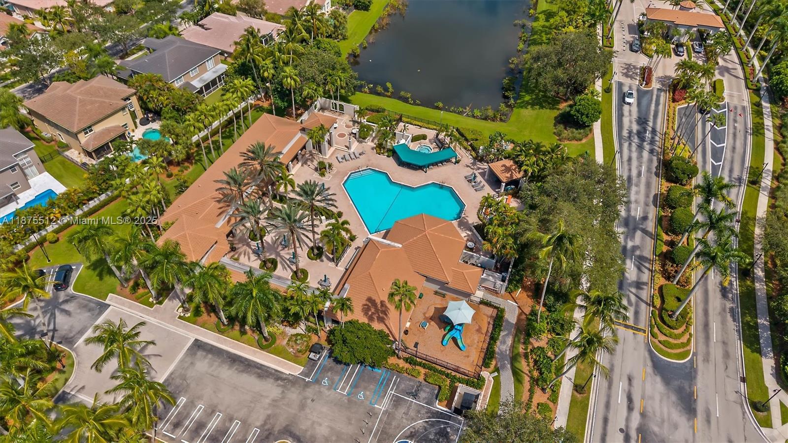 Saturnia - Residential