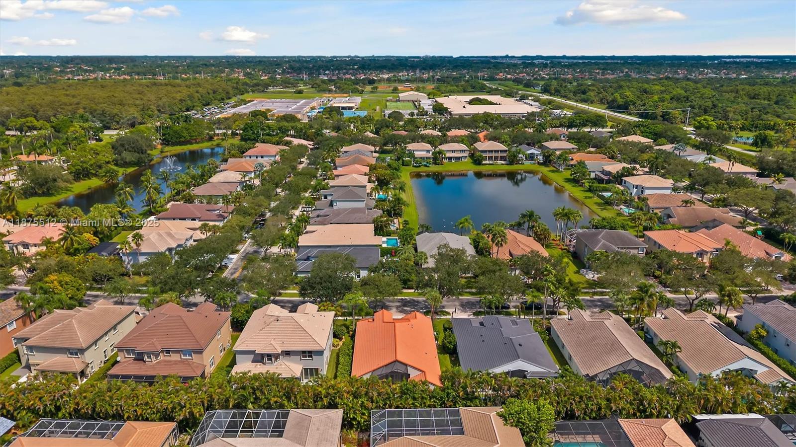 Saturnia - Residential