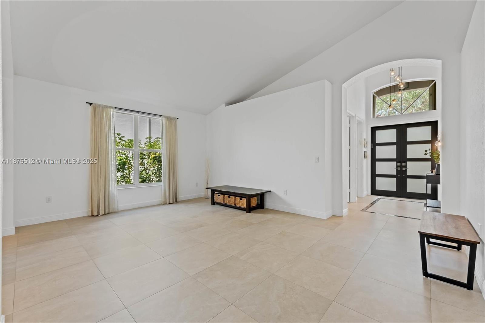 Saturnia - Residential