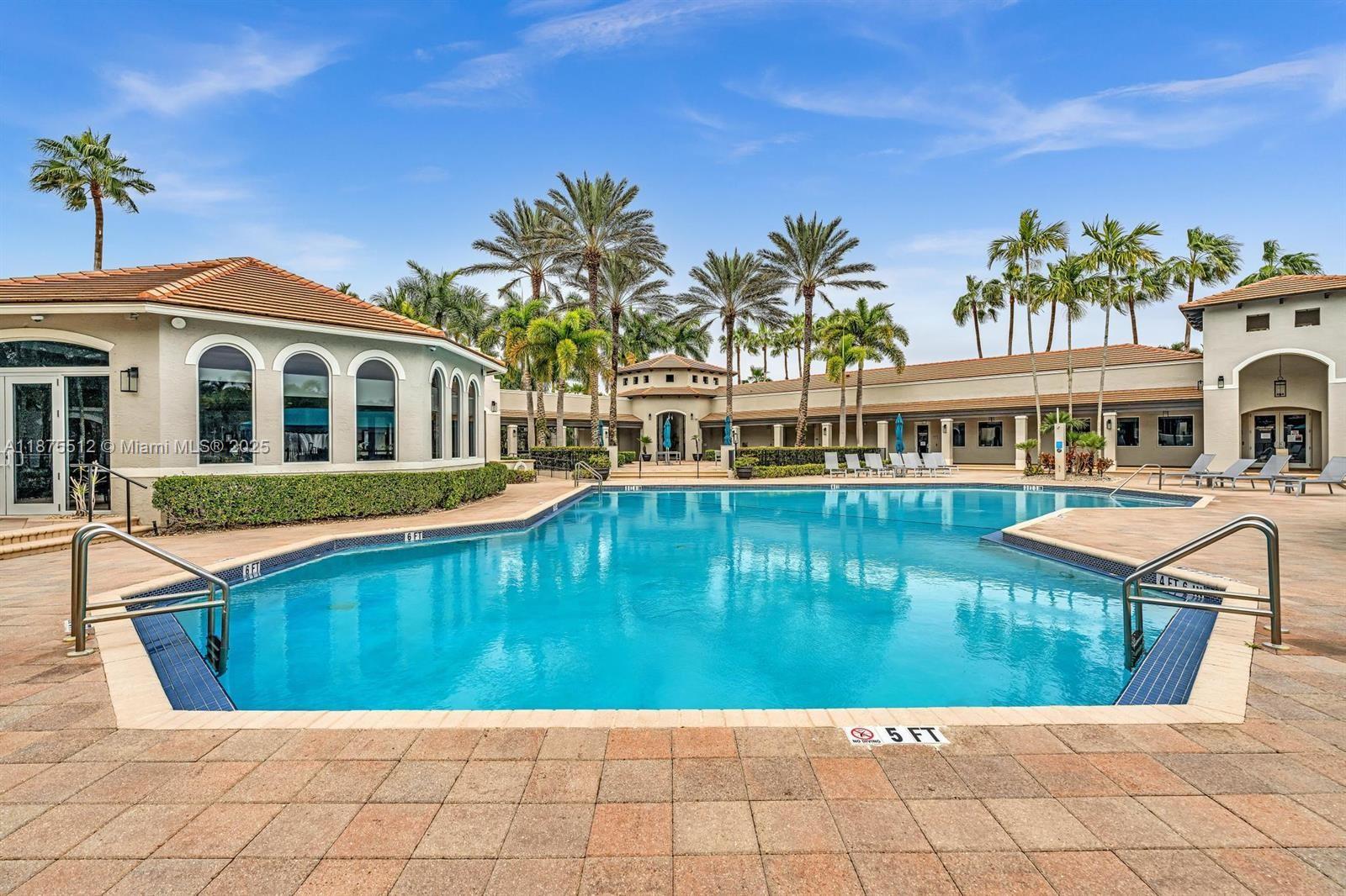 Saturnia - Residential