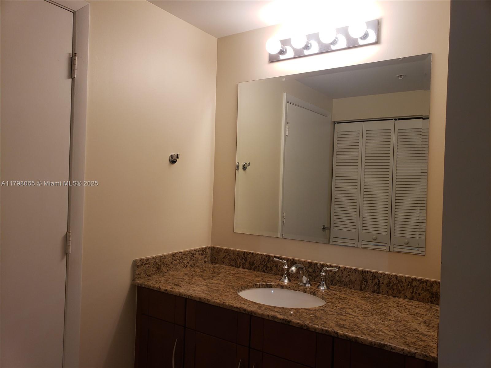 7290 SW 90th St 210