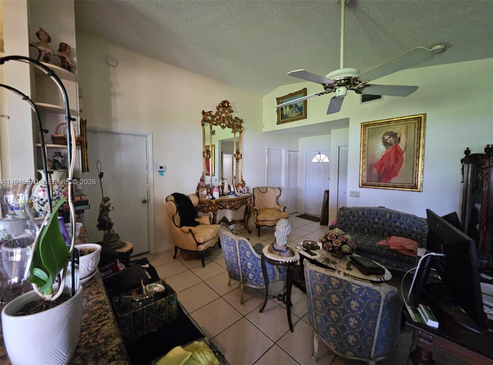 COUNTRY ISLES GARDEN HOME - Residential