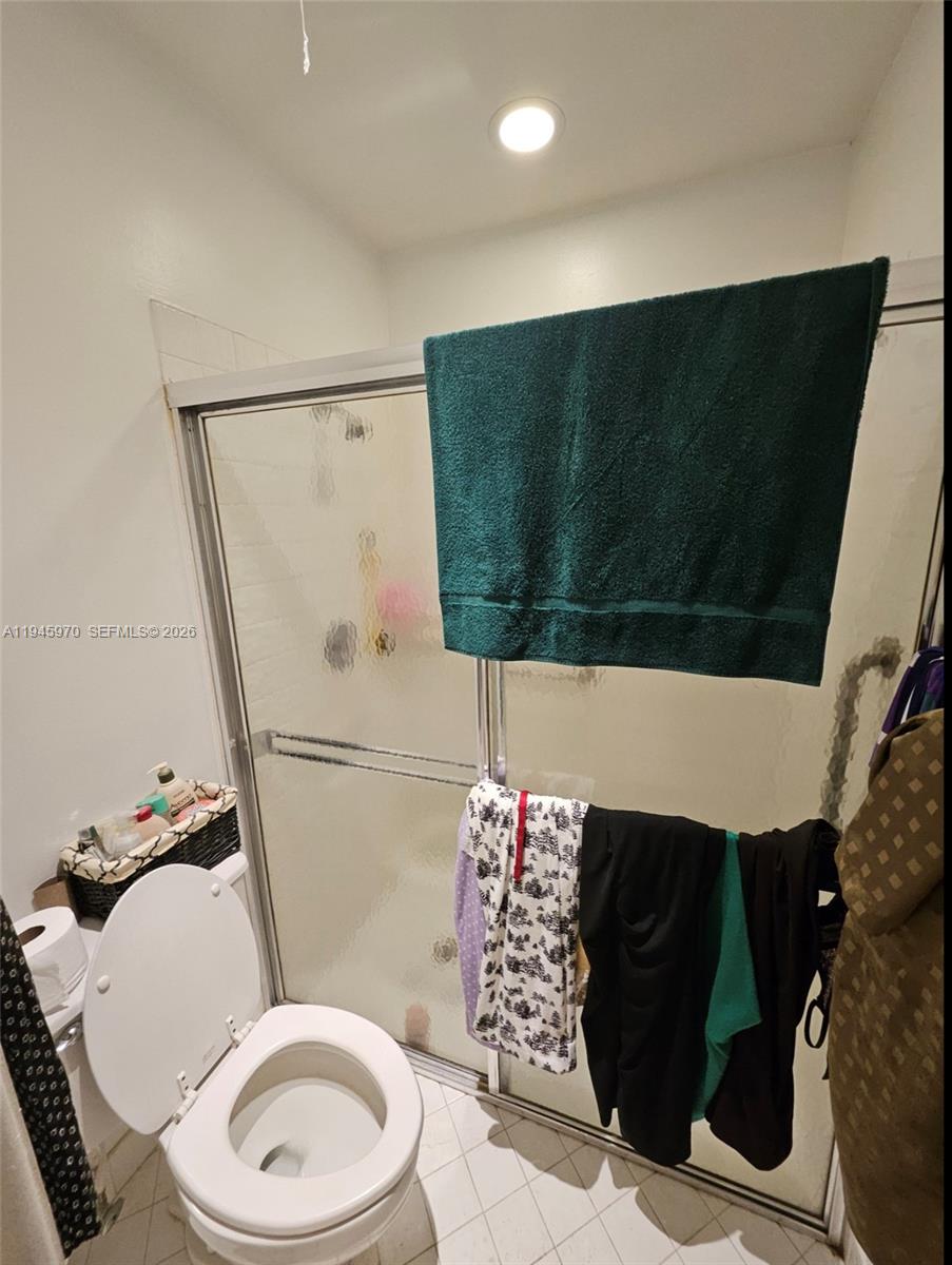 COUNTRY ISLES GARDEN HOME - Residential