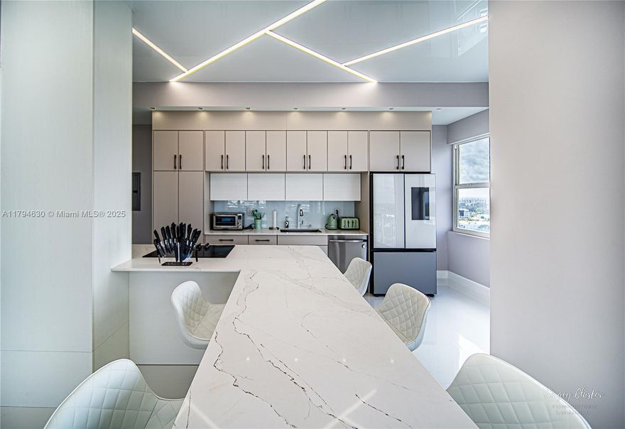 Experience breathtaking panoramic views of the city and bay from this impeccably renovated 2-bedroom, 2-bathroom Penthouse. Delight in the mesmerizing sunsets while lounging on your expansive wraparound balcony. The kitchen boasts state-of-the-art appliances from top brands, complementing the tastefully designed floor plan. Nestled in the heart of Aventura, the building offers unparalleled convenience with proximity to Fresh and Plum Markets, a variety of dining options, grocery stores, and premier shopping destinations. Enjoy the full suite of amenities, including a marina, BBQ area, gym, salon, and café within the building.