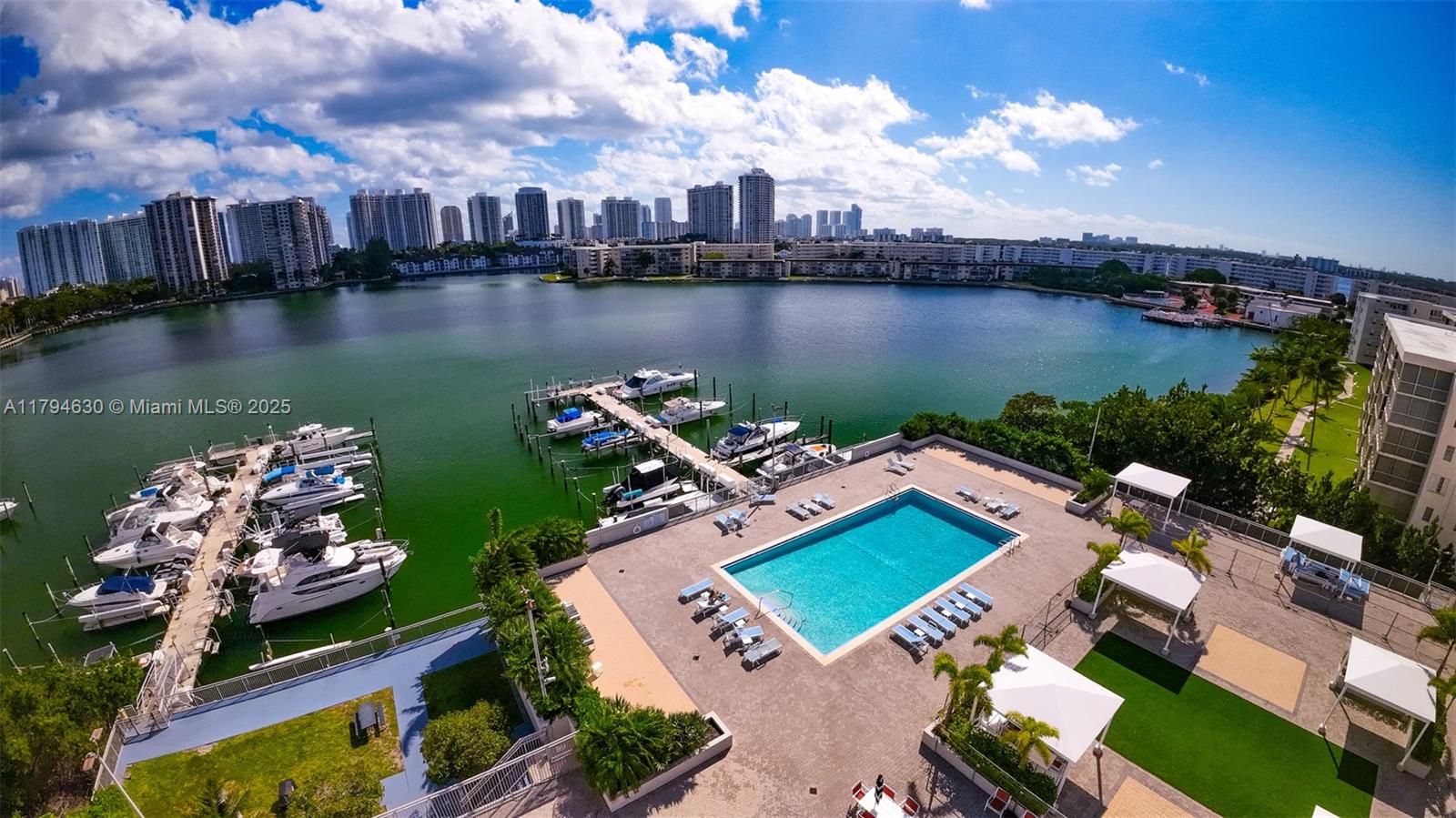 DEL PRADO MARINA - Residential