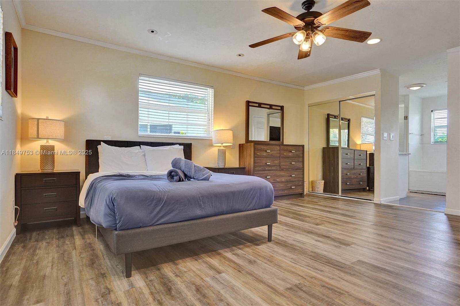 EDGEWATER ESTATES - Residential Lease