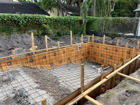 Tiny photo for 1810 SW 30th Ter, Fort Lauderdale, FL 33312 (MLS # A12077025)