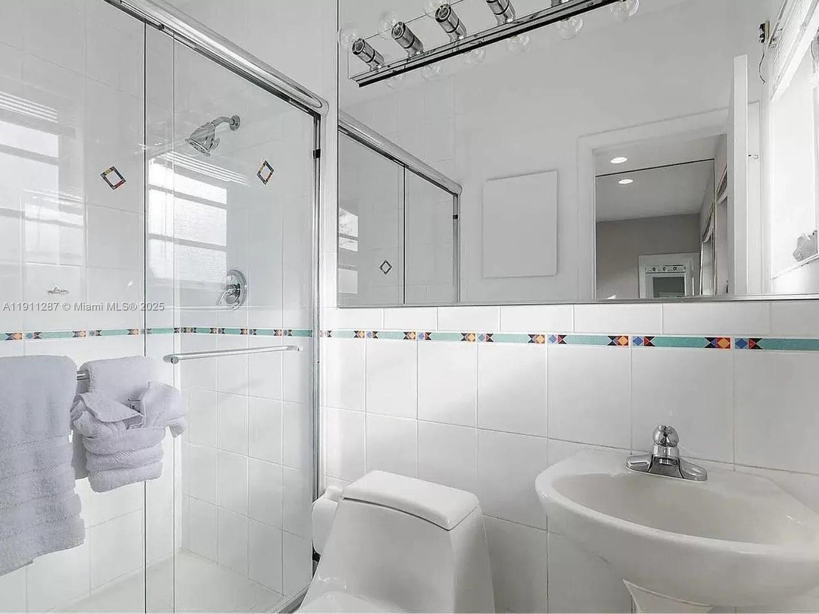 NORMANDY GOLF COURSE - Residential Lease