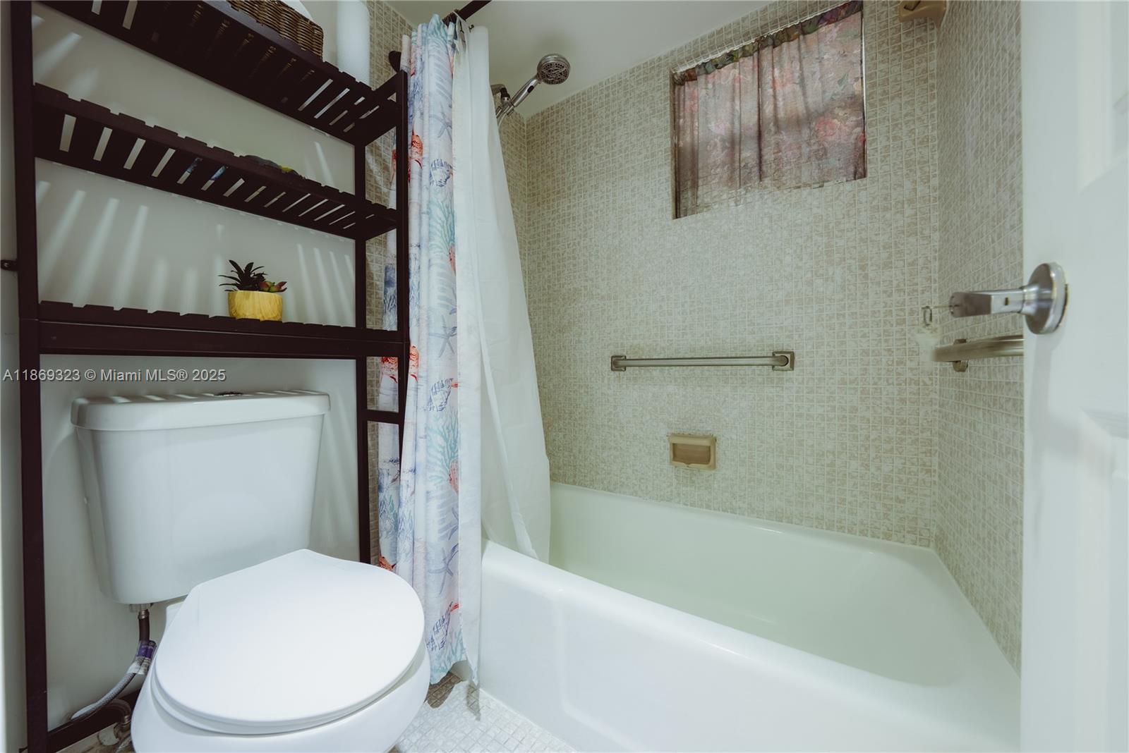 HOLIDAY SPRINGS VILLAGE 2 - Residential