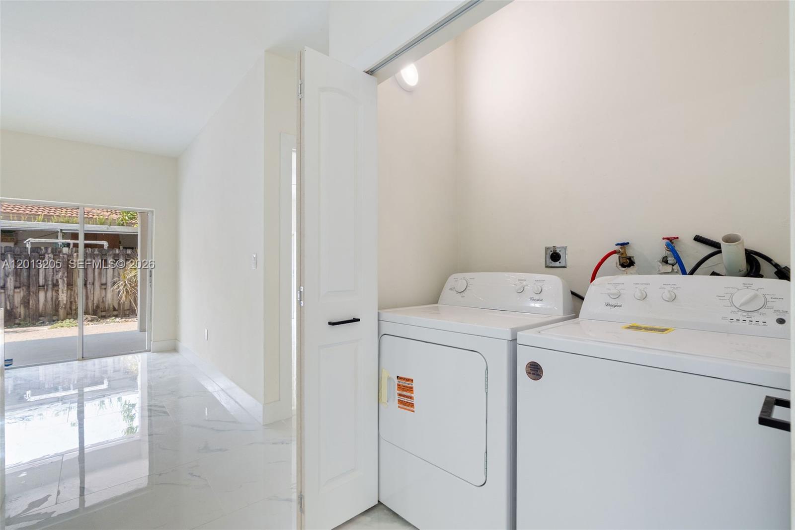 SPANISH LAKES 2ND ADDN - Residential