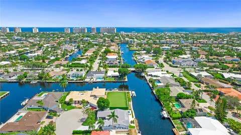 Tiny photo for 2830 NE 56th Ct, Fort Lauderdale, FL 33308 (MLS # A12077120)