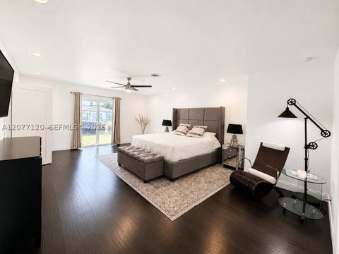 Tiny photo for 2830 NE 56th Ct, Fort Lauderdale, FL 33308 (MLS # A12077120)