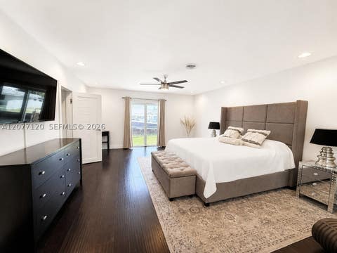 Tiny photo for 2830 NE 56th Ct, Fort Lauderdale, FL 33308 (MLS # A12077120)