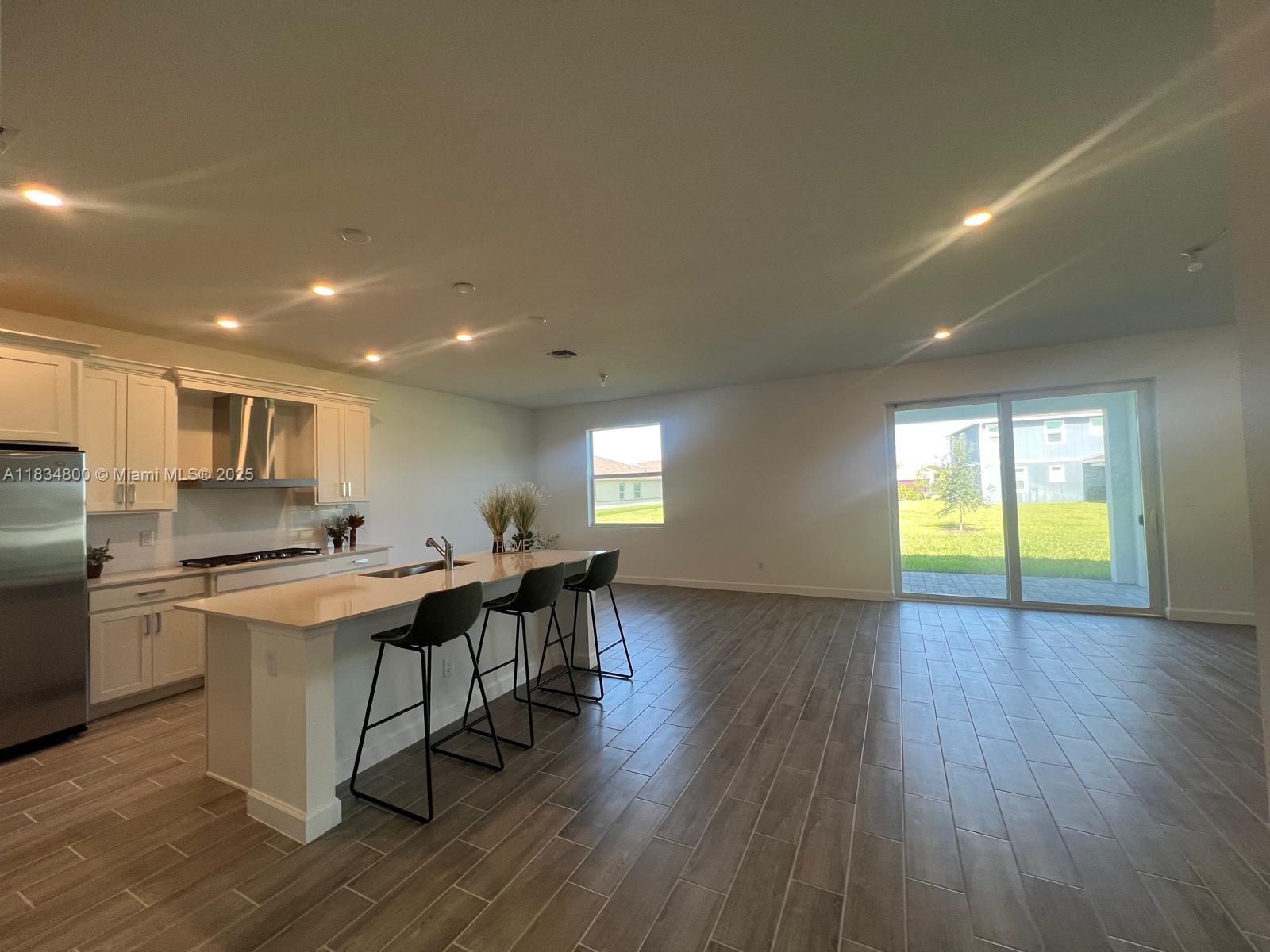 1161 Tangled Orchard Trce