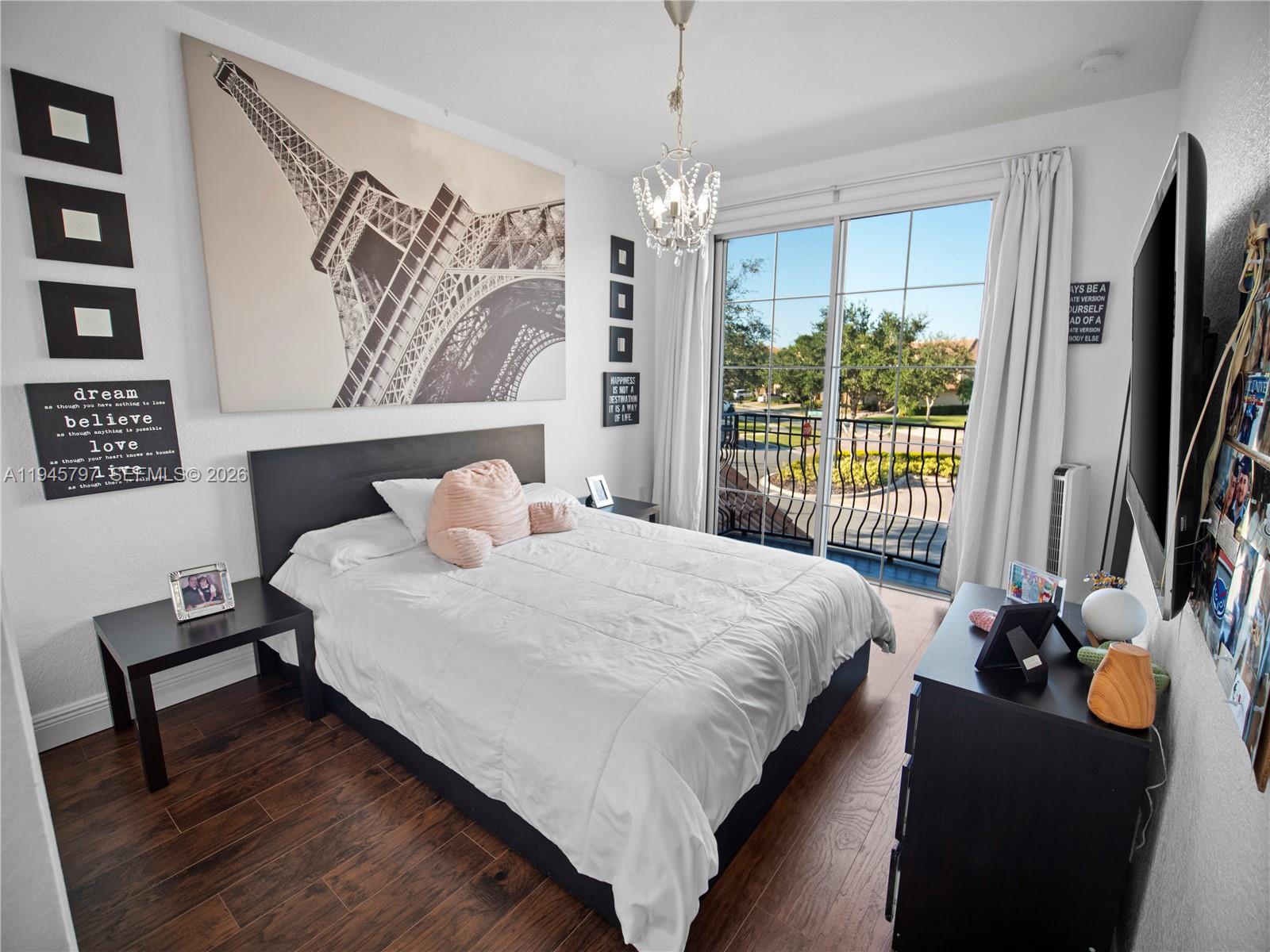 Eagle Creek - Residential