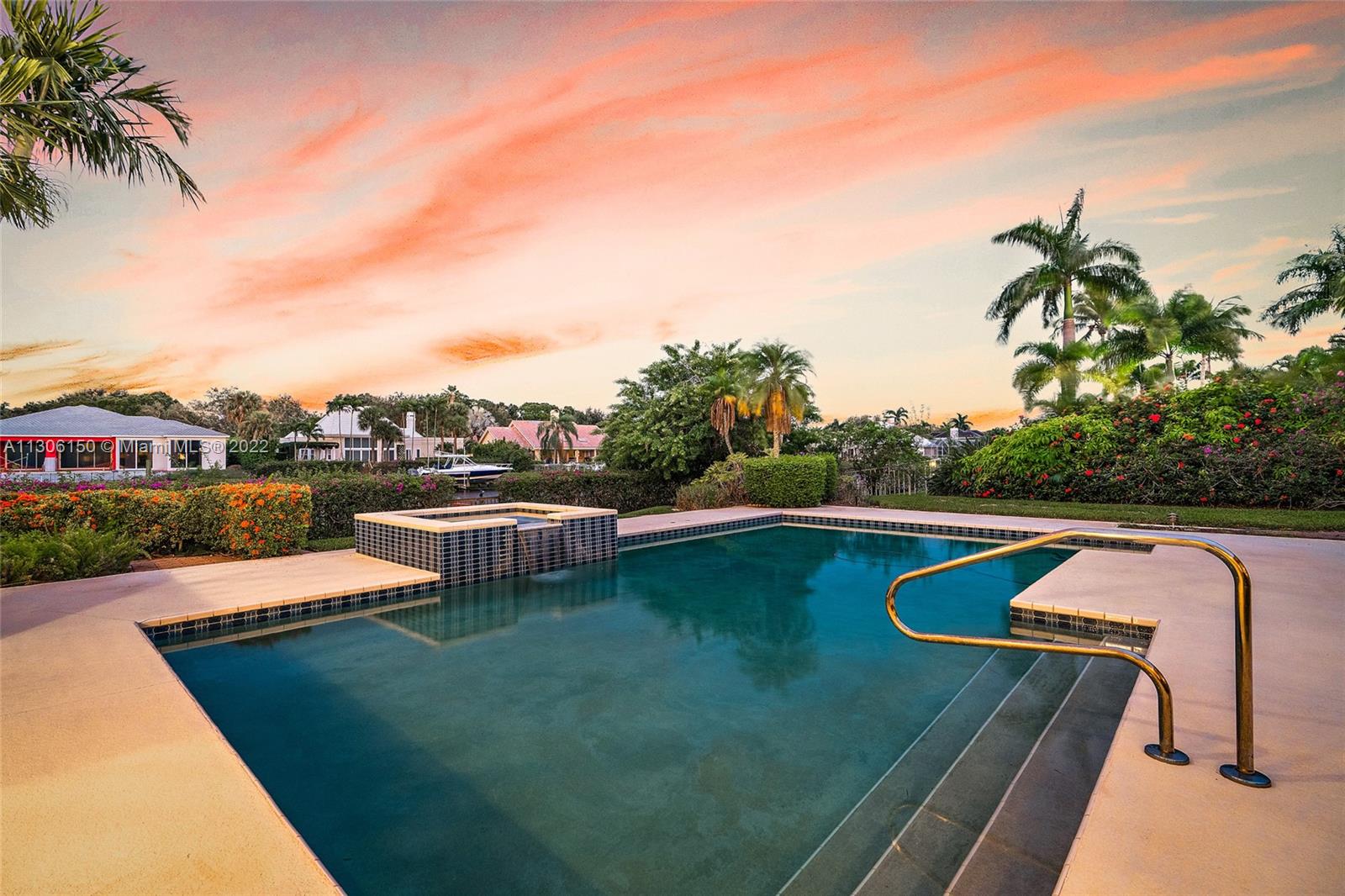 Admirals Cove - Residential