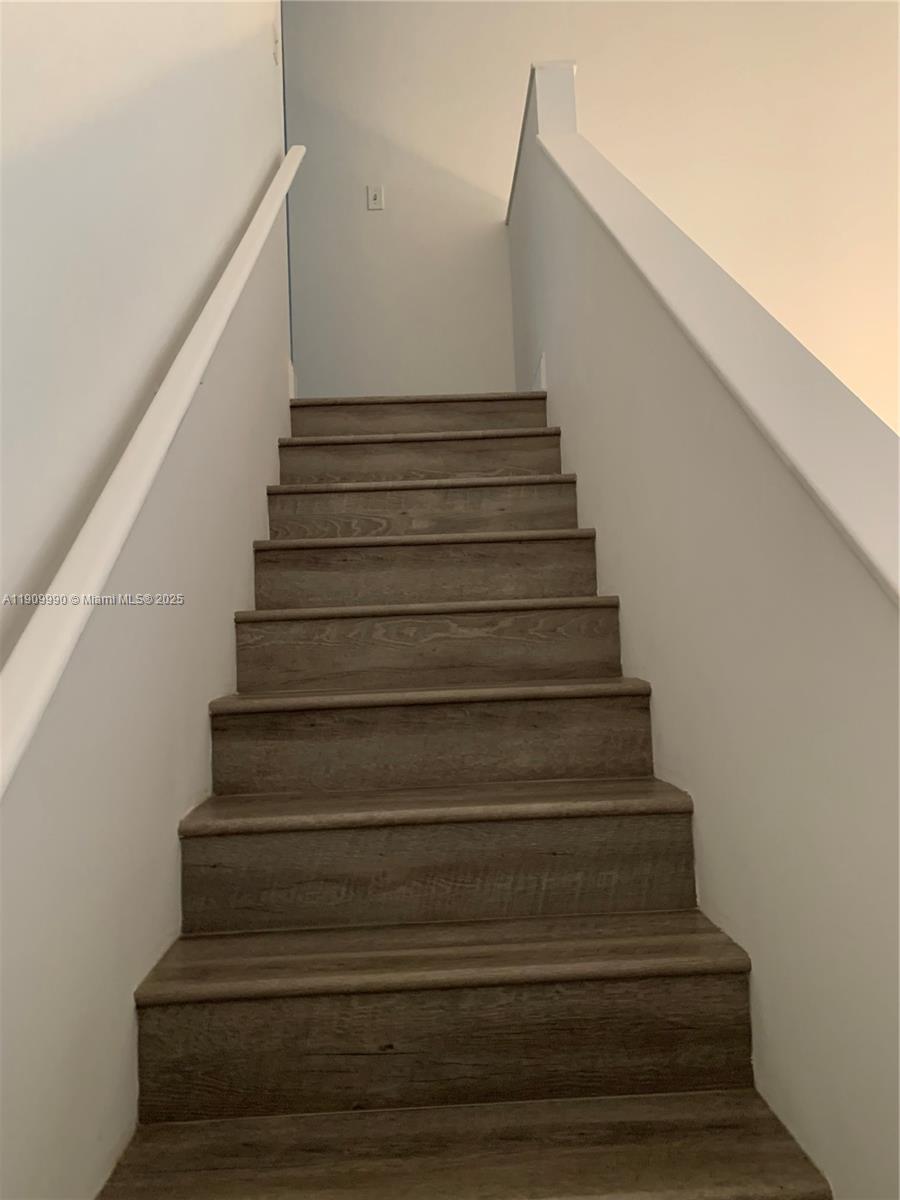 SAVANNAH PLAT 3 - Residential Lease