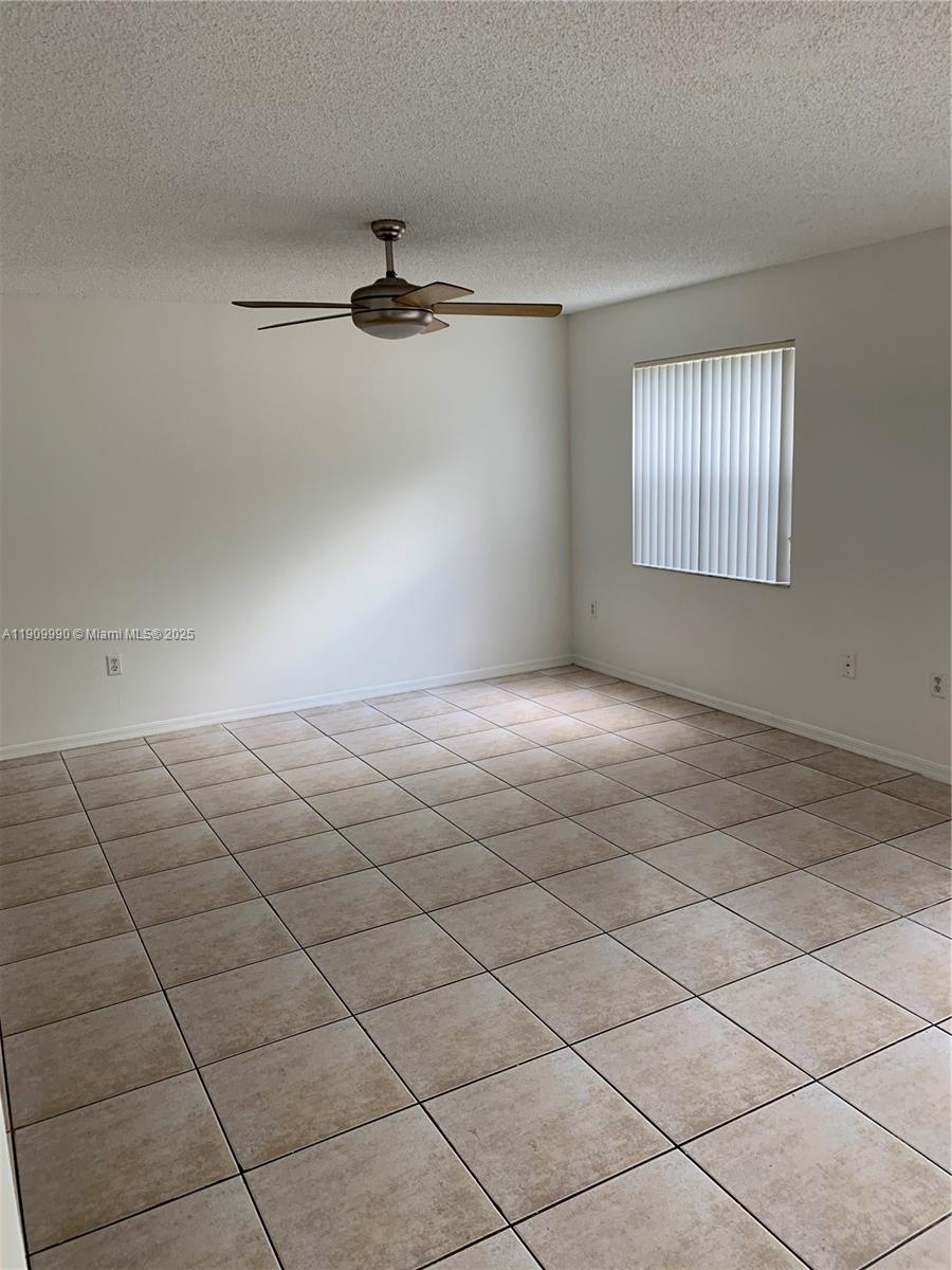 SAVANNAH PLAT 3 - Residential Lease