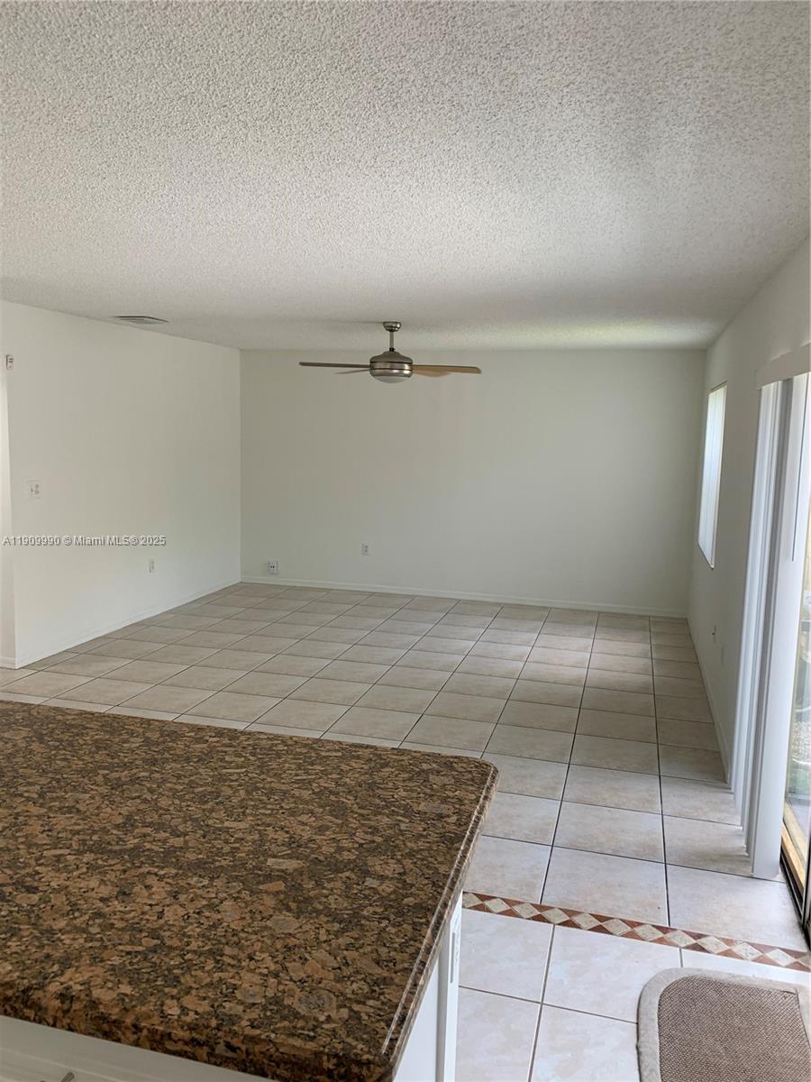 SAVANNAH PLAT 3 - Residential Lease