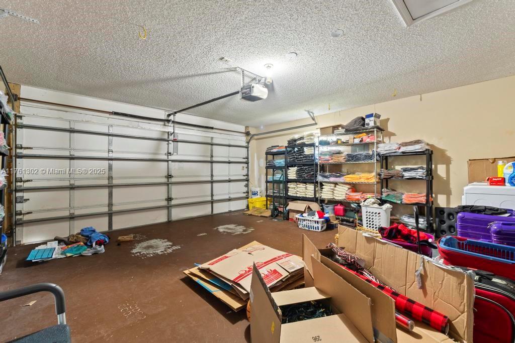 CRESTWOOD UNIT 1 PL 4 - Residential