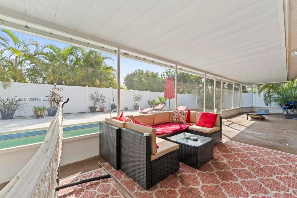 CRESTWOOD UNIT 1 PL 4 - Residential