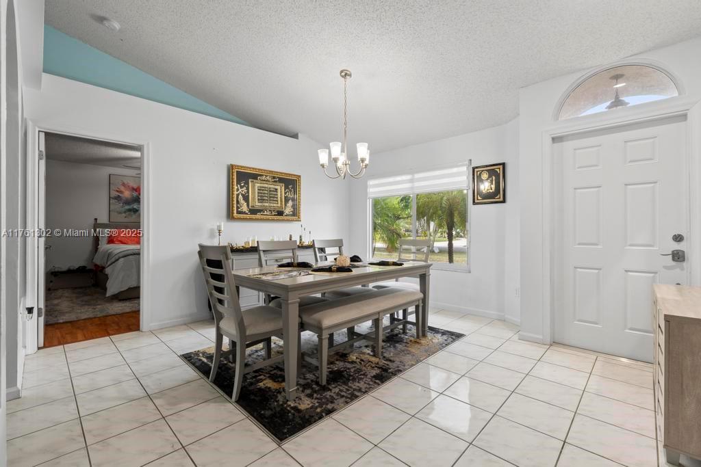CRESTWOOD UNIT 1 PL 4 - Residential
