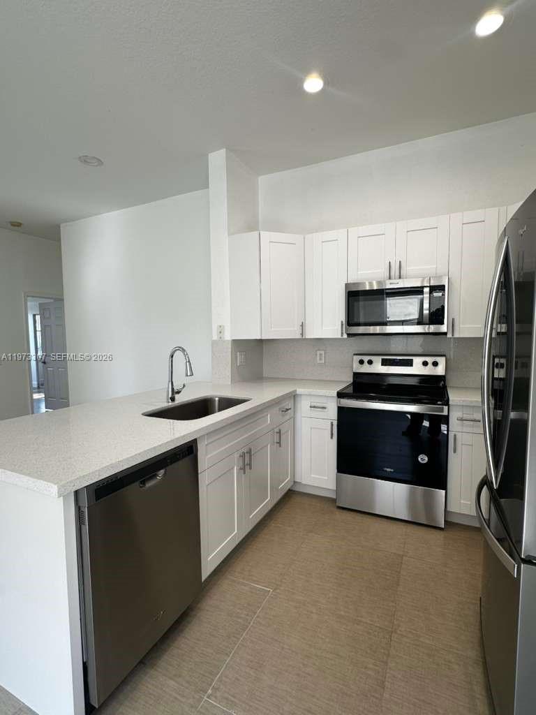 SECTOR 2- The Glades - Residential Lease