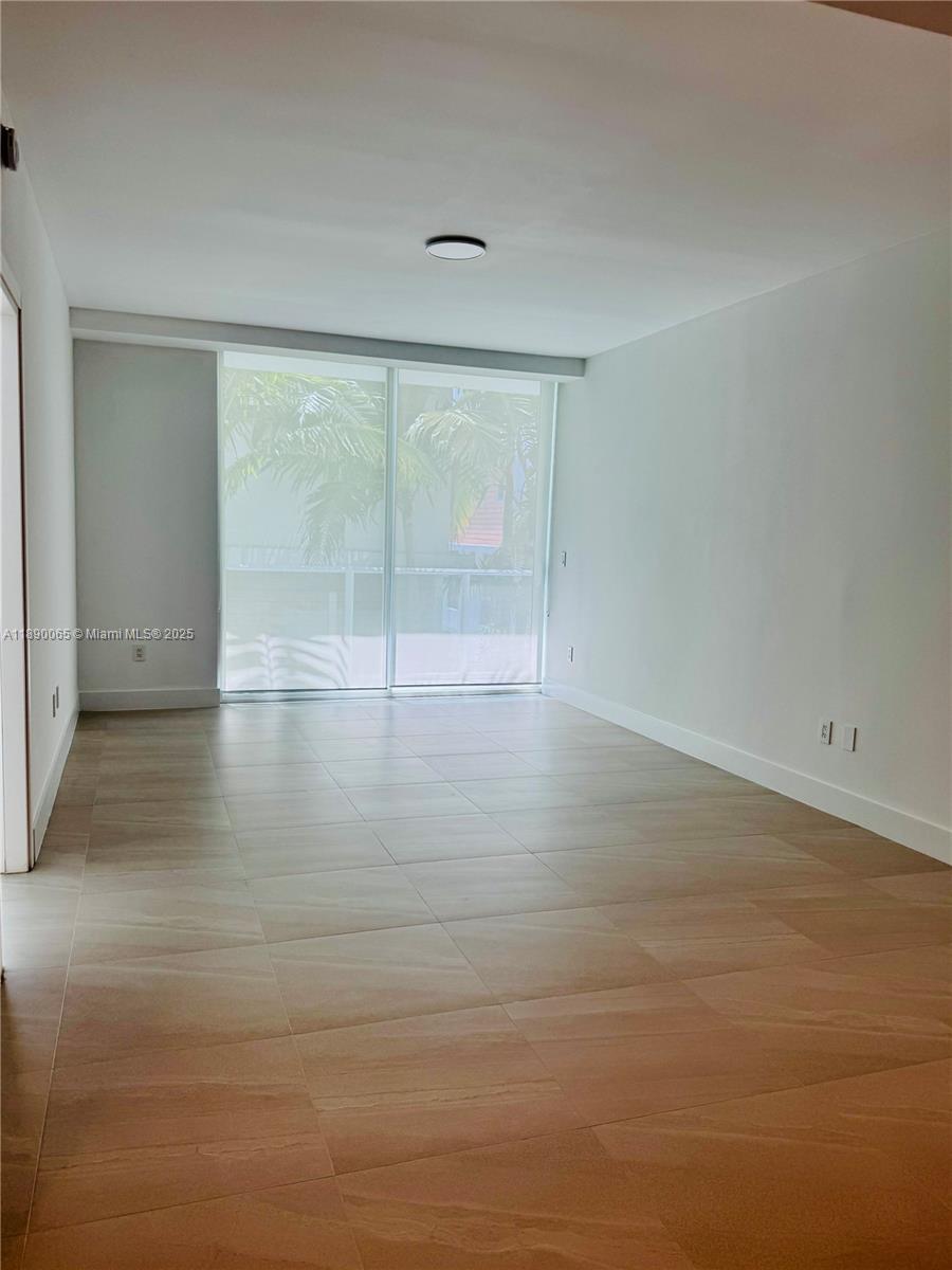 LE JARDIN HOUSE CONDO - Residential