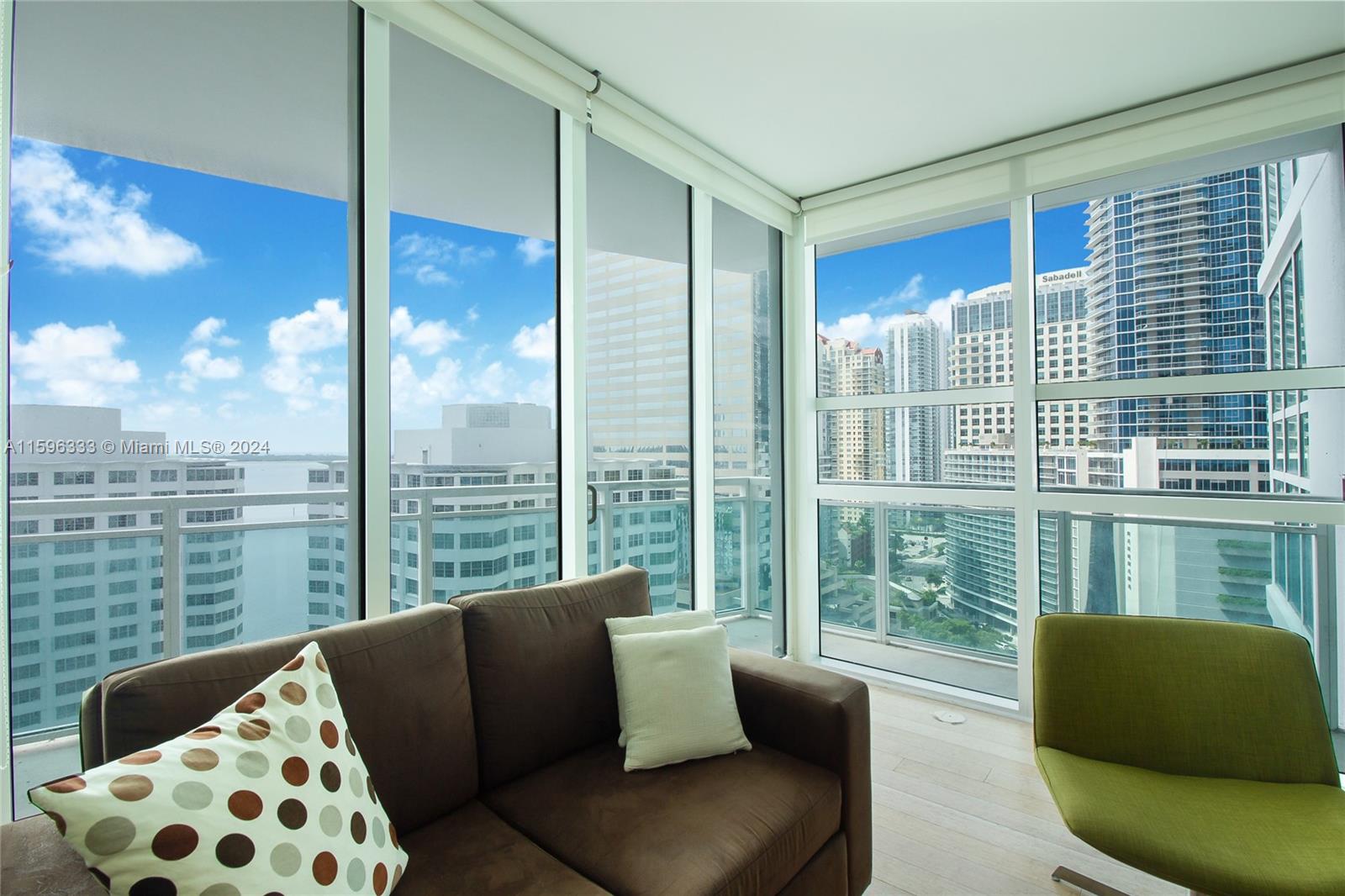THE PLAZA 851 BRICKELL CO - Residential Lease