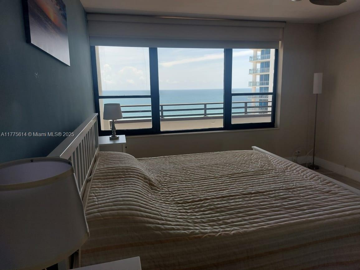 ALEXANDER TOWERS CONDO - Residential Lease