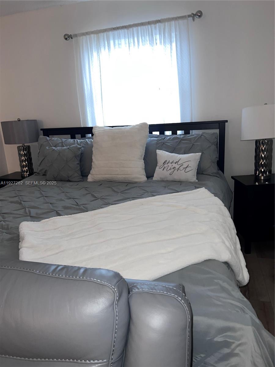 CASTLE APARTMENTS 16 COND - Residential Lease