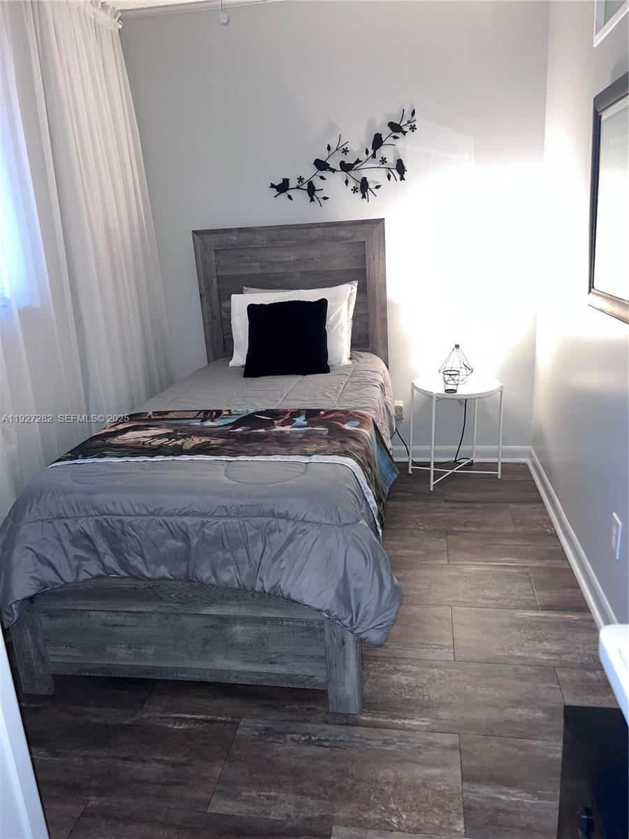 CASTLE APARTMENTS 16 COND - Residential Lease