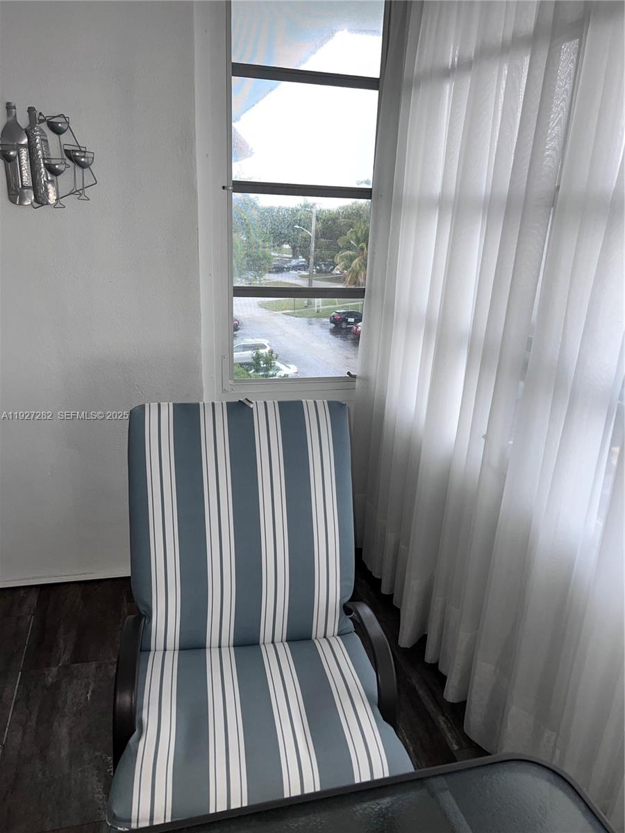 CASTLE APARTMENTS 16 COND - Residential Lease