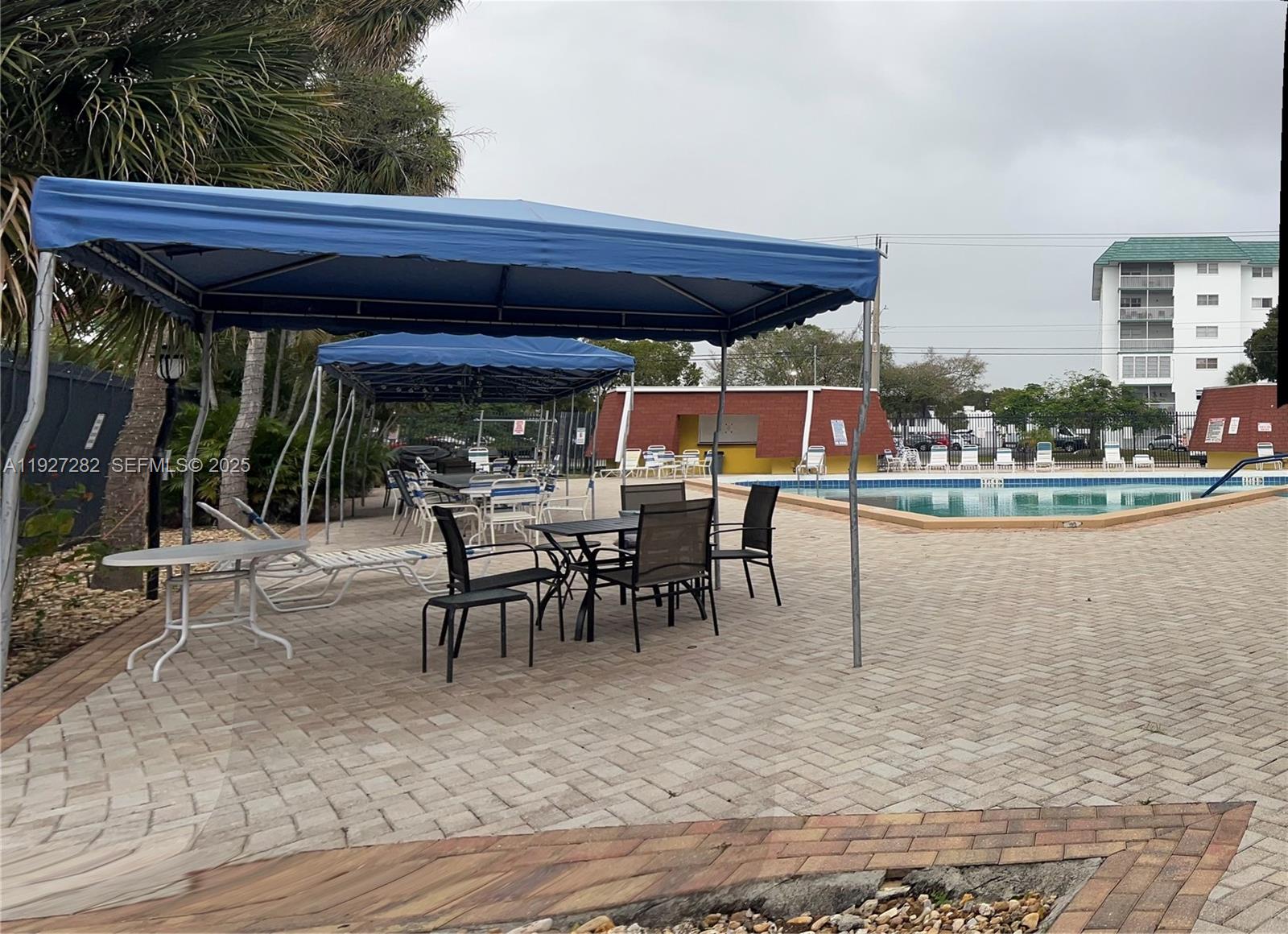 CASTLE APARTMENTS 16 COND - Residential Lease