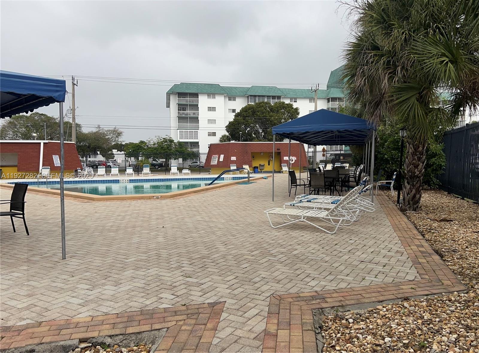 CASTLE APARTMENTS 16 COND - Residential Lease