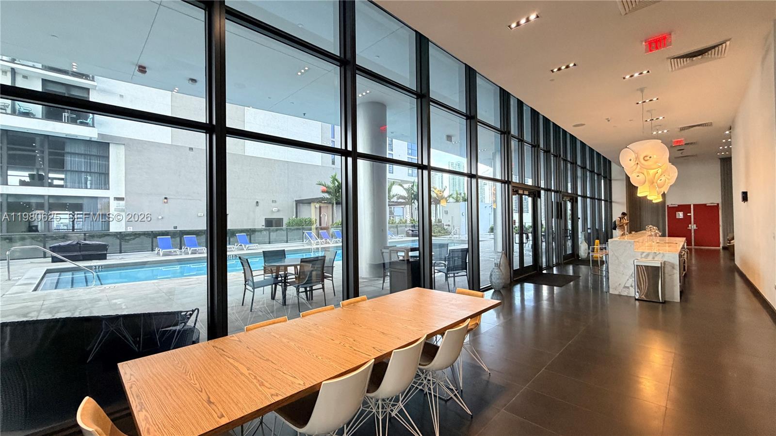 CANVAS CONDO - Residential