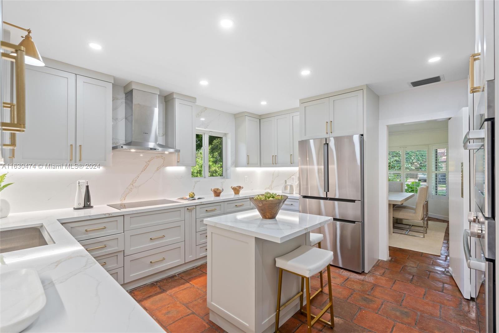 CORAL GABLES RIVIERA SEC - Residential