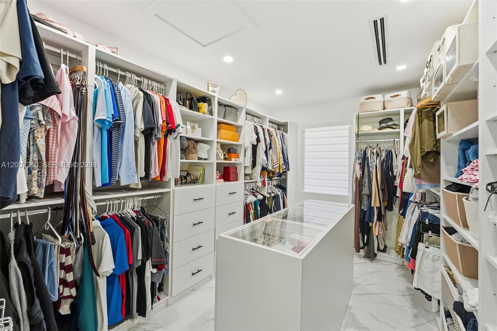 COUNTRY CLUB GROVE PT 4 - Residential