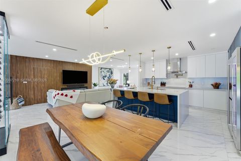 Tiny photo for 8625 SW 147th St, Palmetto Bay, FL 33158 (MLS # A12007210)