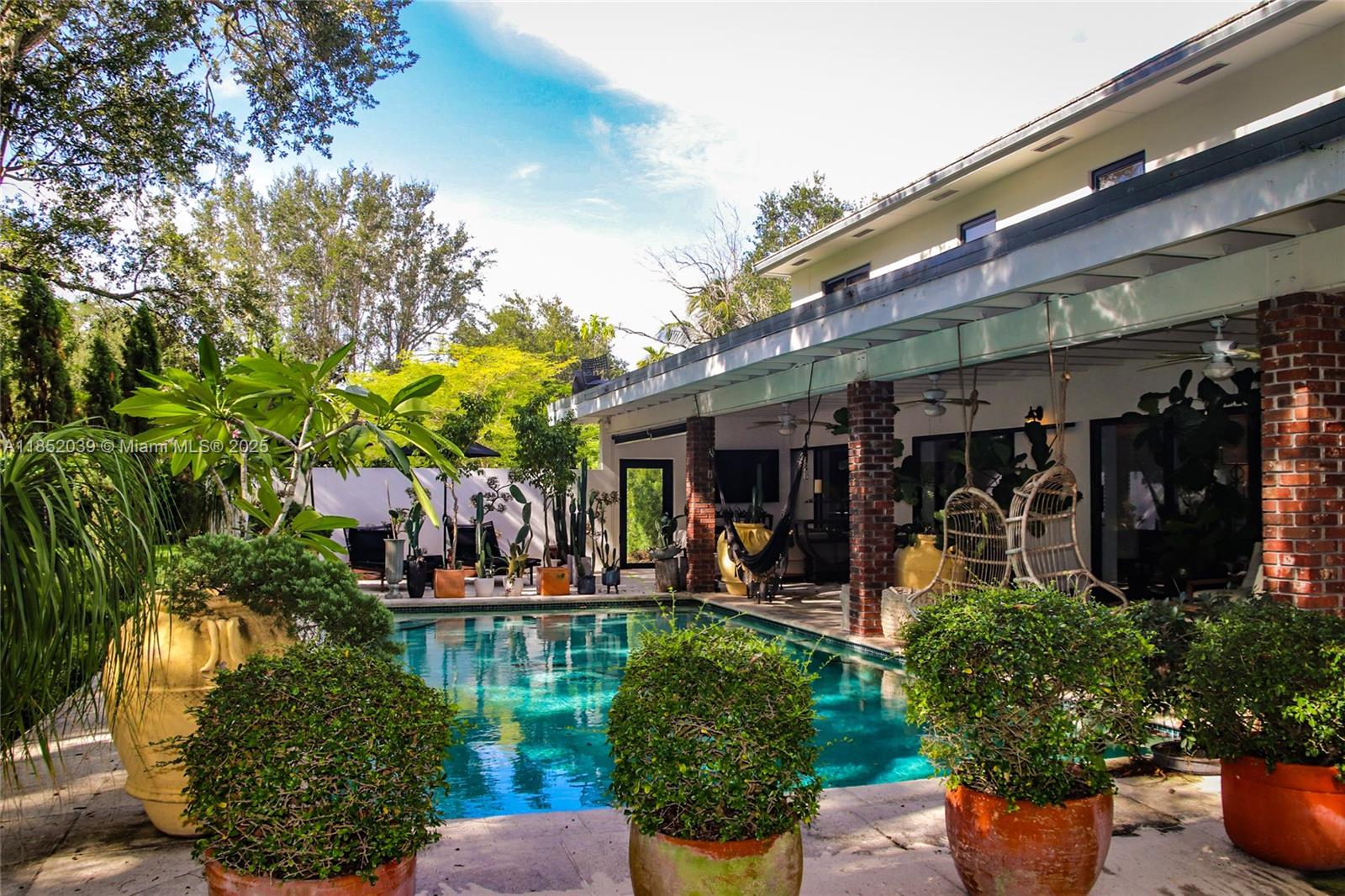 SNAPPER CREEK LAKES SUB - Residential Lease