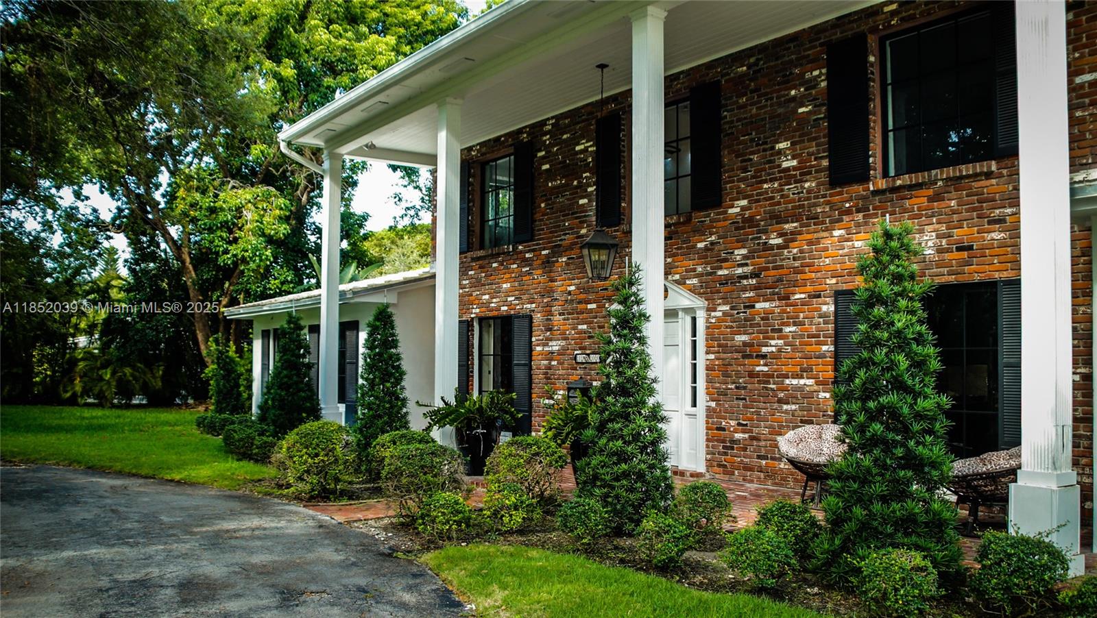 SNAPPER CREEK LAKES SUB - Residential Lease