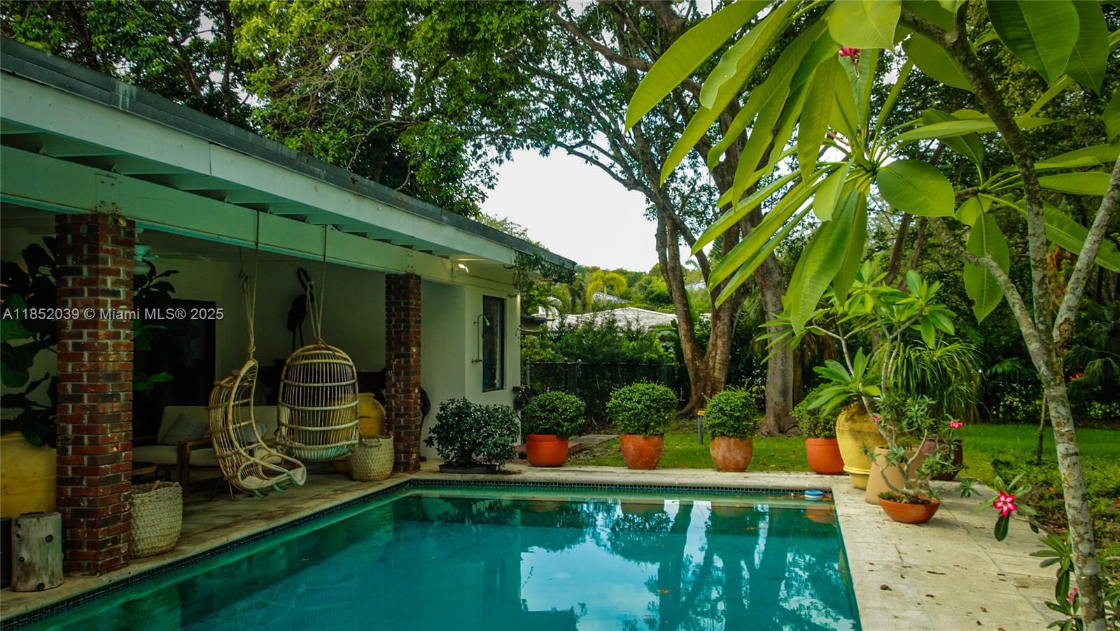 SNAPPER CREEK LAKES SUB - Residential Lease