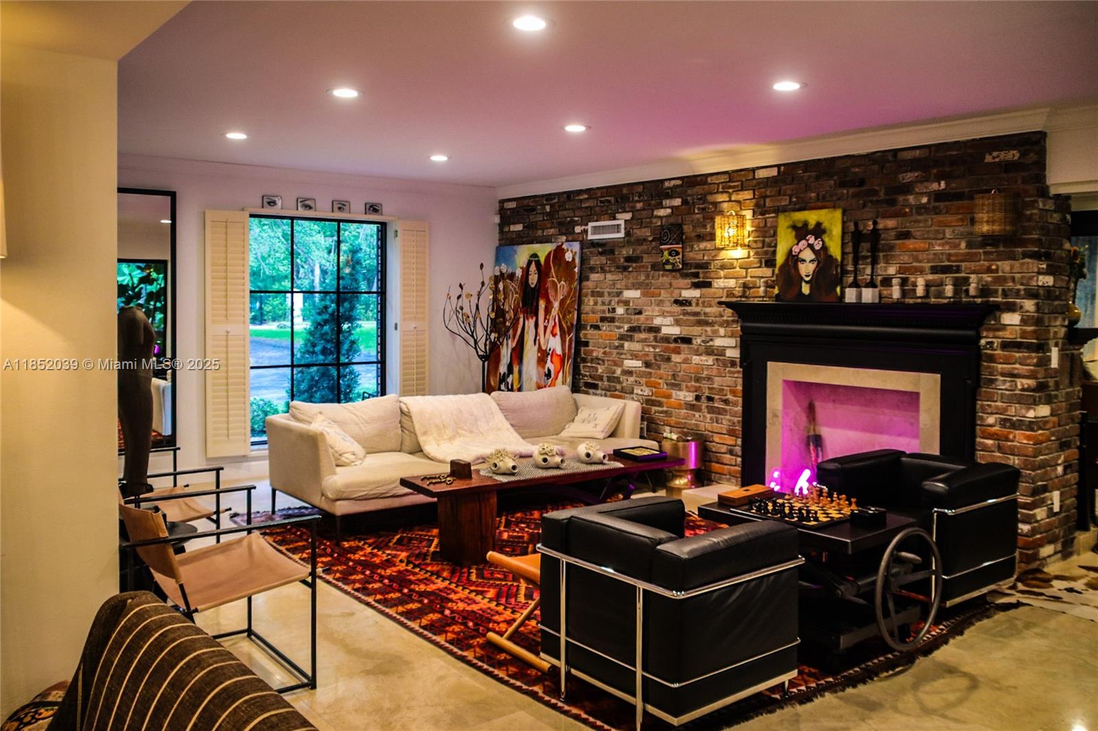 SNAPPER CREEK LAKES SUB - Residential Lease