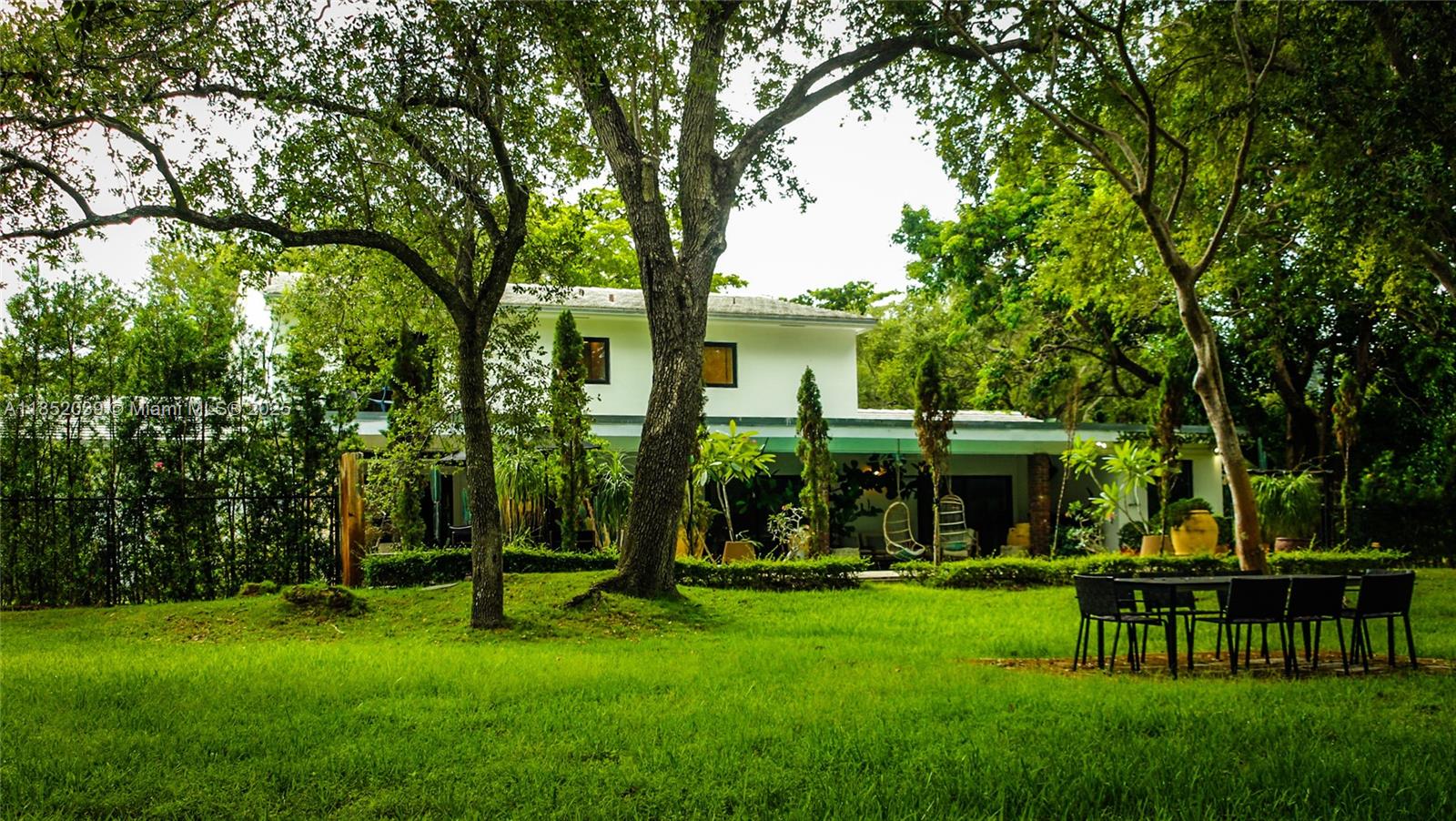 SNAPPER CREEK LAKES SUB - Residential Lease