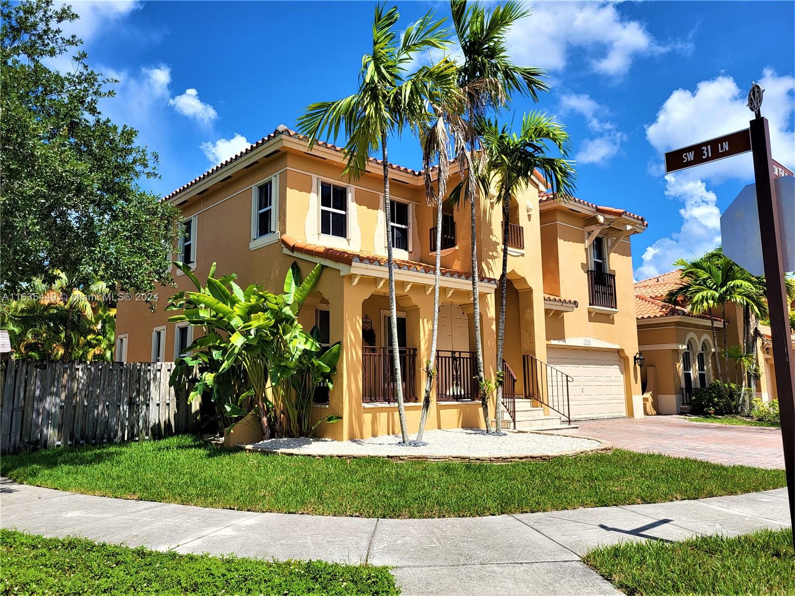 View Miami, FL 33185 house